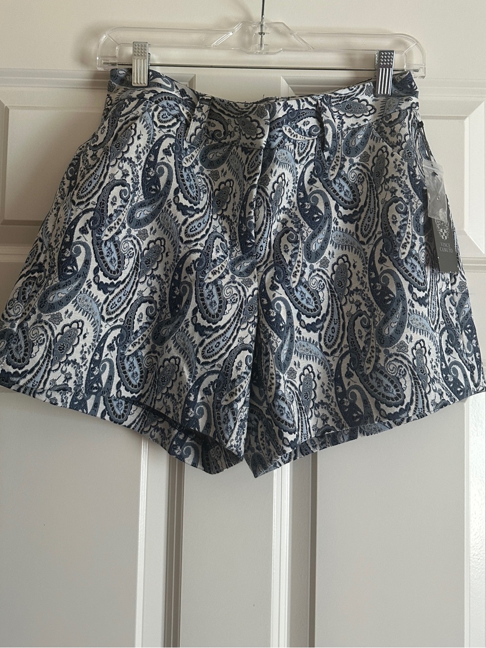 Vince Camuto Blue & White Paisley High-Waist Women's Shorts